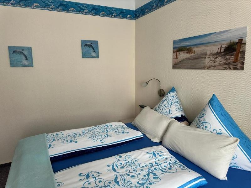 Haus Troja Hotel Rostock Eksteriør billede